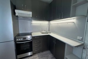Продам квартиру 2-х комнатную с общей площадью 44.2м2, 3/5 эт., на улице Ленинградская ул, Ленинский окр. район, г. Комсомольск-на-Амуре, Хабаровский край, Россия, агентство Интернет-партнер