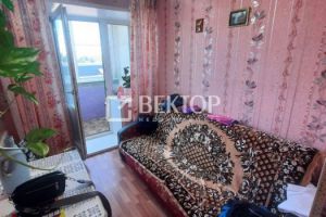 Продам квартиру 3-х комнатную с общей площадью 40.2м2, 3/5 эт., на улице Имени 50-летия советской власти ул, г. Шарья, Костромская обл., Россия, агентство Вектор