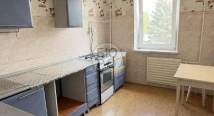 Снять квартиру 2-х комнатную, 50 кв. м., Россия, г. Стерлитамак. Фотография №9
