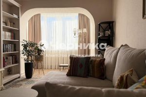 Продам квартиру 3-х комнатную с общей площадью 56.6м2, 4/5 эт., на улице пр-кт 40 лет Октября, г. Пятигорск, Ставропольский край, Россия, агентство АН Черника