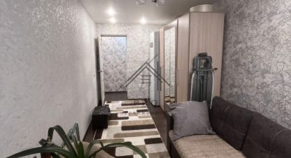 Продам квартиру 2-х комнатную с общей площадью 44м2, 4/5 эт., на улице Респнская, г. Буй, Костромская обл., Россия, агентство PRO недвжимость. Фотография №1