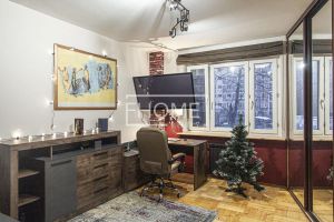 Продам квартиру 1 комнатную с общей площадью 35.5м2, 2/14 эт., на улице Дмитрия Ульянова, г. Москва, Москва, Россия, агентство ЦАН FriendlyHome