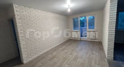 Продам квартиру 3-х комнатную с общей площадью 58м2, 5/5 эт., на улице Победы, г. Электросталь, Московская обл., Россия, агентство ГорОбмен. Фотография №1