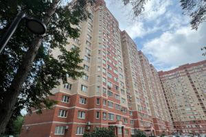 Продам квартиру 1 комнатную с общей площадью 40.4м2, 15/17 эт., на улице Академическая площадь, Тверской район, г. Троицк, Москва, Россия, агентство JCat