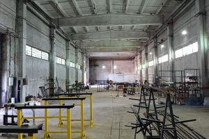 Сдам производственно-складское помещение с общей площадью 580м2, на улице Толмачевское шоссе, Ленинский район район, г. Новосибирск, Новосибирская обл., Россия, агентство JCat