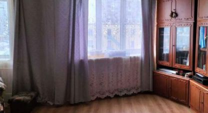 Продам квартиру 3-х комнатную с общей площадью 72.6м2, 3/5 эт., на улице Октябрьская, г. Снежногорск, Мурманская обл., Россия, агентство JCat. Фотография №1