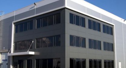 Продам производственно-складское помещение с общей площадью 7000м2, на улице Новорязанское шоссе, г. Софьино с., Московская обл., Россия, агентство ЕвроДома. Фотография №1