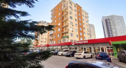 Продам квартиру 1 комнатную с общей площадью 32.7м2, 7/9 эт., на улице Рождественская ул, г. Анапа, Краснодарский край, Россия, агентство Интернет-партнер. Фотография №1