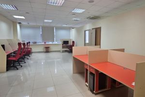 Сдам офисное помещение с общей площадью 77.4м2, на улице Мамина-Сибиряка, Кировский район, г. Екатеринбург, Свердловская обл., Россия, агентство Сервис по недвижимости ИМЛС