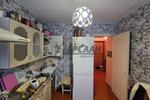 Продам квартиру 1 комнатную с общей площадью 35м2, 2/5 эт., на улице Дальняя, г. Зеленодольск, Татарстан респ., Россия, агентство Арслан