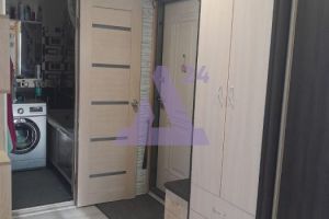 Продам квартиру 3-х комнатную с общей площадью 56.8м2, 2/5 эт., на улице Микро центральный, г. Санниково, Алтайский край, Россия, агентство АН Династия 24