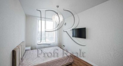 Купить 1 комнатную квартиру в г. Ирпень . Фотография №2