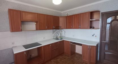 Продам квартиру 1 комнатную с общей площадью 48м2, 7/14 эт., на улице Гаврилова, г. Казань, Татарстан респ., Россия, агентство АН Centroom. Фотография №1