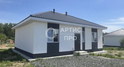 Продам дом 4-х комнатный с общей площадью 87.6м2, на улице Отто шмидта, г. Курганово, Свердловская обл., Россия, агентство Артис Про. Фотография №1
