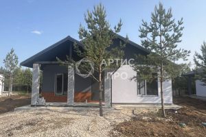 Продам дом 4-х комнатный с общей площадью 125м2, на улице Лебедева, г. Зелёные кварталы, Свердловская обл., Россия, агентство Артис Про