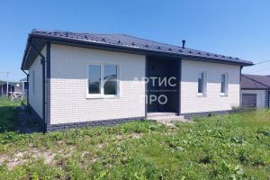 Продам дом 4-х комнатный с общей площадью 131.3м2, на улице Ивана айвазовского, г. Бородулино, Свердловская обл., Россия, агентство Артис Про