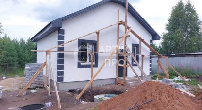 Продам дом 3-х комнатный с общей площадью 60м2, на улице Толстого, г. Бобровский, Свердловская обл., Россия, агентство Артис Про. Фотография №1