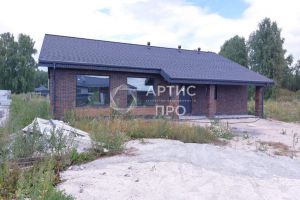 Продам дом 4-х комнатный с общей площадью 180м2, на улице Врубеля, г. Кадниково, Свердловская обл., Россия, агентство Артис Про
