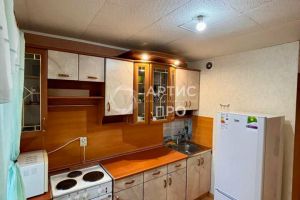 Продам квартиру 1 комнатную с общей площадью 36.8м2, 11/14 эт., на улице Гурзуфская, г. Екатеринбург, Свердловская обл., Россия, агентство Артис Про