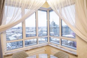Продам квартиру 4-х комнатную с общей площадью 129м2, 15/23 эт., на улице Комсомольский пр-кт, Октябрьский район, г. Барнаул, Алтайский край, Россия, агентство Миэль офис в Барануле
