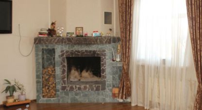 Продам коттедж/дачу 4-х комнатную с общей площадью 314.9м2, Железнодорожный район, г. Барнаул, Алтайский край, Россия, агентство Миэль офис в Барануле. Фотография №1