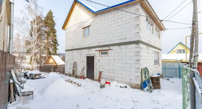 Продам дом 4-х комнатный с общей площадью 104м2, на улице Южный рп, Центральный район, г. Барнаул, Алтайский край, Россия, агентство Миэль офис в Барануле. Фотография №1