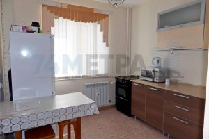 Сдам квартиру 2-х комнатную с общей площадью 56.3м2, 9/10 эт., на улице 250-летия челябинска ул, Центральный район район, г. Челябинск, Челябинская обл., Россия, агентство 74 метра