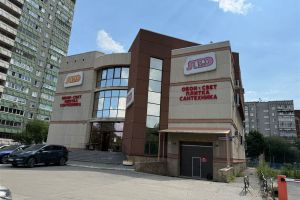 Продам торговое помещение с общей площадью 2800м2, на улице Владимира Высоцкого, Кировский район, г. Екатеринбург, Свердловская обл., Россия, агентство Сервис по недвижимости ИМЛС