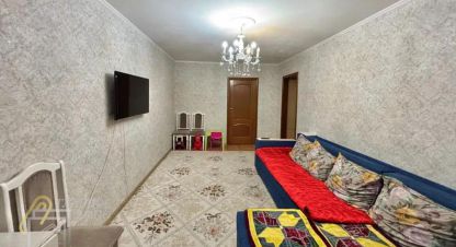 Продам квартиру 2-х комнатную с общей площадью 44.5м2, 5/5 эт., на улице Челюскинцев, г. Новосибирск, Новосибирская обл., Россия, агентство Главное звено. Фотография №1