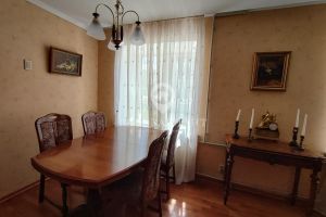Продам квартиру 3-х комнатную с общей площадью 89.4м2, 2/3 эт., на улице Ленина пр-кт, г. Рыбинск, Ярославская обл., Россия, агентство Ваш Вариант