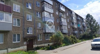 Продам квартиру 1 комнатную с общей площадью 30м2, 4/4 эт., на улице Колышкина, г. Рыбинск, Ярославская обл., Россия, агентство Ваш Вариант. Фотография №1
