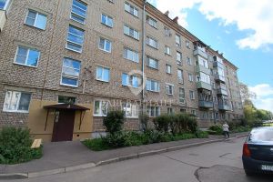 Продам квартиру 2-х комнатную с общей площадью 40.2м2, 4/5 эт., на улице Гагарина, г. Рыбинск, Ярославская обл., Россия, агентство Ваш Вариант