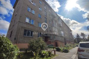 Продам квартиру 1 комнатную с общей площадью 30м2, 4/5 эт., на улице Максима горького, г. Рыбинск, Ярославская обл., Россия, агентство Ваш Вариант