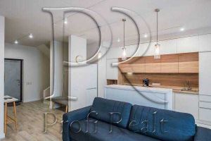 Продам квартиру 3-х комнатную с общей площадью 93м2, 9/10 эт., на улице Першотравнева вулиця, г. Вишневое , Киевская обл., Украина, агентство Aspo.biz