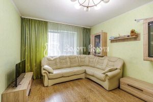 Продам квартиру 2-х комнатную с общей площадью 60м2, 6/16 эт., на улице Ревуцького вул, Дарницкий район, г. Киев, Киев, Украина, агентство Aspo.biz