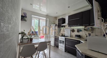 Продам квартиру 2-х комнатную с общей площадью 54м2, 2/5 эт., на улице Набережная, г. Волгореченск, Костромская обл., Россия, агентство Дюна. Фотография №1
