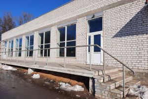 Сдам производственно-складское помещение с общей площадью 887.8м2, на улице Советская, г. Струнино, Владимирская обл., Россия, агентство JCat