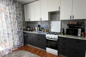 Продам дом 4-х комнатный с общей площадью 250м2, на улице Берёзовая, г. Чебоксары, Чувашия респ., Россия, агентство Агентство недвижимости Ориентир