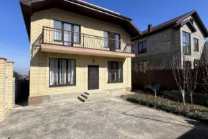 Продам дом 7-ти комнатный с общей площадью 182м2, на улице Светлая, г. Супсех, Краснодарский край, Россия, агентство Монополия