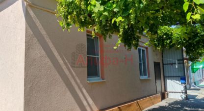 Продам квартиру 2-х комнатную с общей площадью 56.7м2, 1/1 эт., на улице Лермонтова, г. Ессентуки, Ставропольский край, Россия, агентство Альфа-Н. Фотография №1