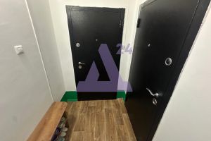 Продам квартиру 1 комнатную с общей площадью 34.5м2, 9/9 эт., на улице Деповская, г. Новоалтайск, Алтайский край, Россия, агентство АН Династия 24