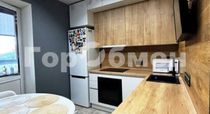 Продам квартиру 1 комнатную с общей площадью 35м2, 2/17 эт., на улице Спортивная, г. Посёлокского типа мисайлово, Московская обл., Россия, агентство ГорОбмен. Фотография №1