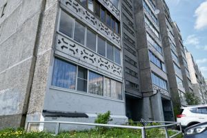 Продам квартиру 4-х комнатную с общей площадью 84.6м2, 1/10 эт., на улице Хейкконена (древлянка) ул, г. Петрозаводск, Карелия респ., Россия, агентство Интернет-партнер