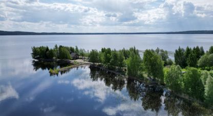 Продам дом 6-ти комнатный с общей площадью 580м2, на улице Чуйнаволок д, г. Чуйнаволок, Карелия респ., Россия, агентство Интернет-партнер. Фотография №1