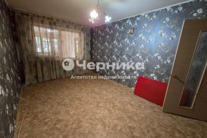 Сдам квартиру 2-х комнатную с общей площадью 83.7м2, 1/5 эт., на улице Октябрьская, г. Ессентуки, Ставропольский край, Россия, агентство АН Черника
