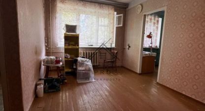 Продам квартиру 2-х комнатную с общей площадью 43м2, 2/5 эт., на улице 10 годовщины октября, г. Буй, Костромская обл., Россия, агентство PRO недвжимость. Фотография №1
