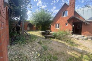 Продам дом 5-ти комнатный с общей площадью 100м2, на улице Цветочная, г. Калиновка д., Московская обл., Россия, агентство JCat