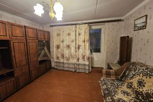 Продам квартиру 3-х комнатную с общей площадью 62.1м2, 1/2 эт., на улице 1, г. Посёлок тихий уголок, Костромская обл., Россия, агентство Дюна