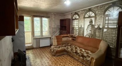 Продам квартиру 2-х комнатную с общей площадью 50м2, 2/9 эт., на улице Россия татарстан респ зеленодольский  зеленодольск фрунзе, г. Зеленодольск, Татарстан респ., Россия, агентство АН Centroom. Фотография №1