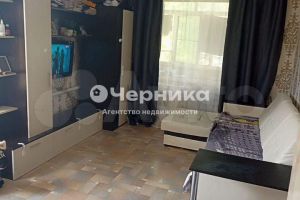 Продам квартиру 2-х комнатную с общей площадью 47.1м2, 1/2 эт., на улице Ленина, г. Посёлок чистоозёрный, Ростовская обл., Россия, агентство АН Черника